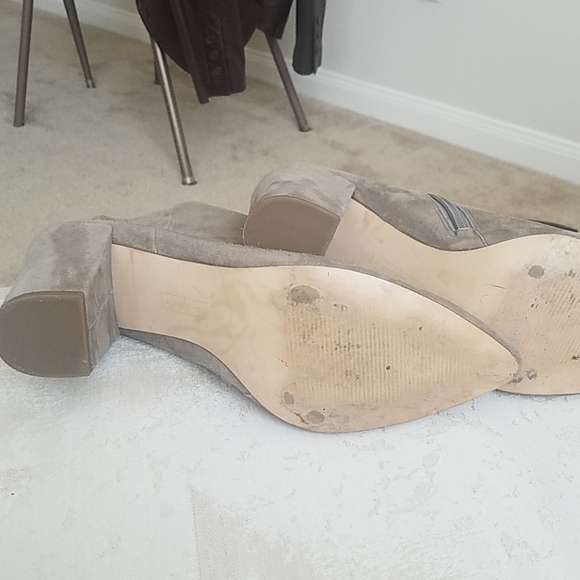 Steve Madden suede booties size 10b - Picture 4 of 6